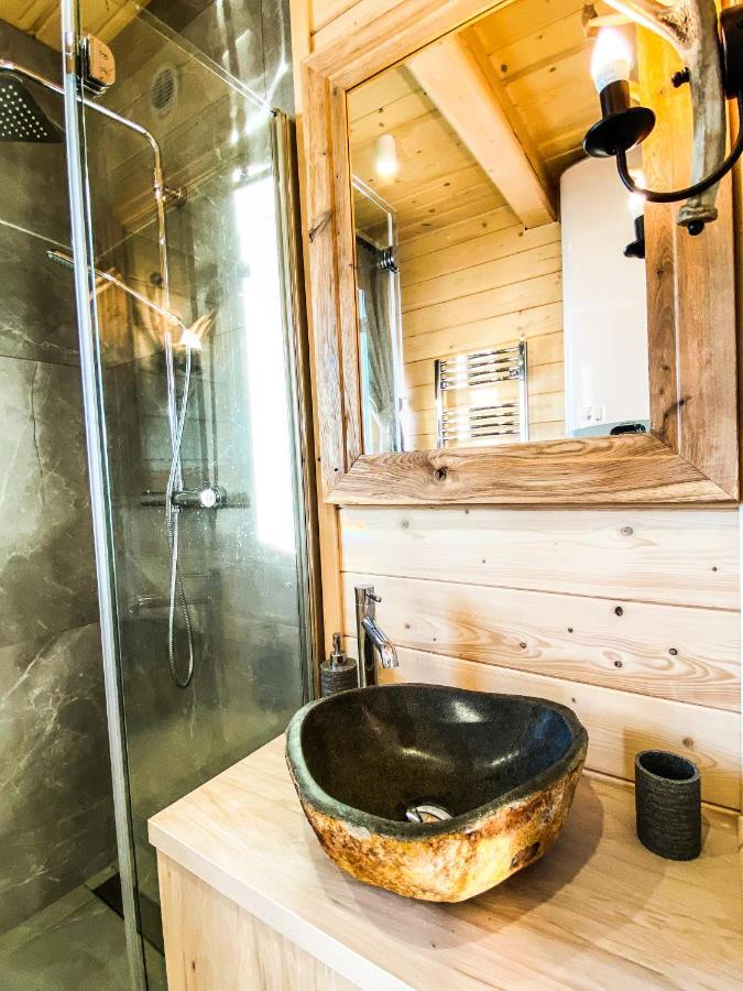 Osada Janosika Jacuzzi Drewniany Domek Na Odludziu Klikuszowa Exteriér fotografie